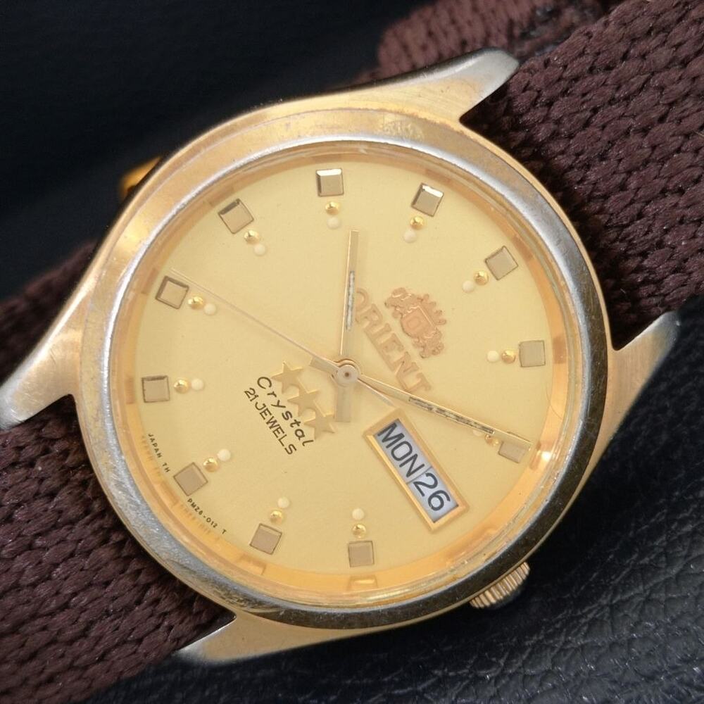Vintage 1971 Orient Automatic Mens Gold Watch W/daydate & Gold accents